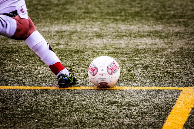 一如既往地 一如既往地